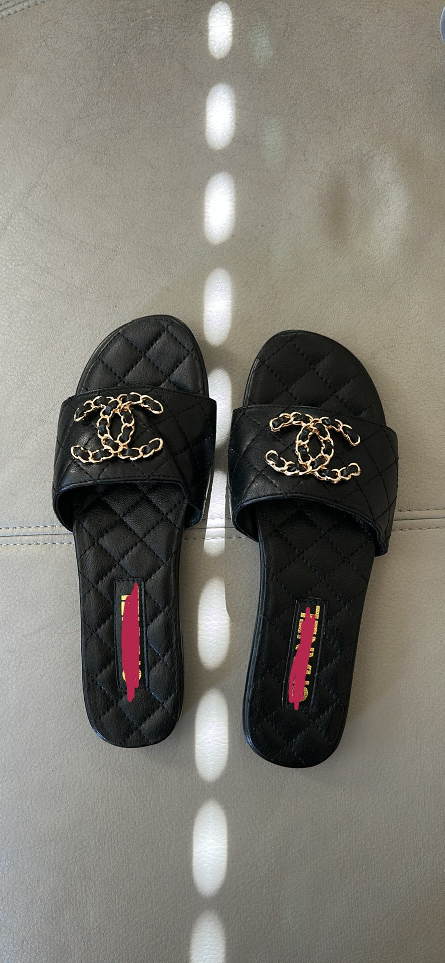 CC black sandal